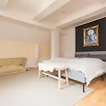 Fullhouse - Halle - Ku15 Halle (Saale)