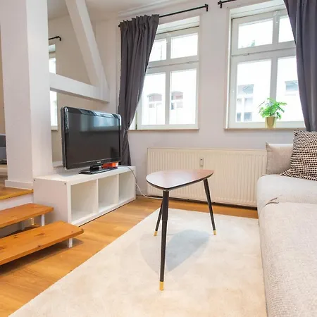 Fullhouse - Halle - Ku15 Halle (Saale)