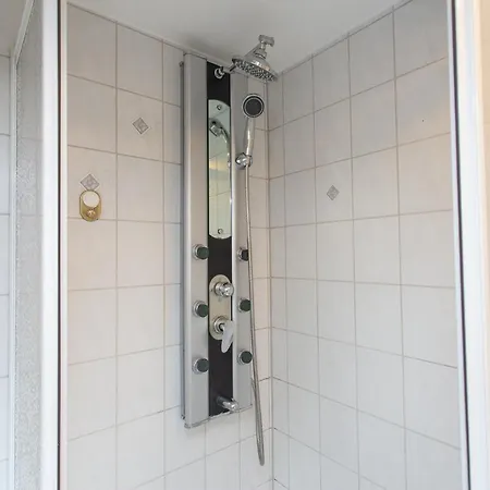 Apartman Fullhouse - Halle - Ku15