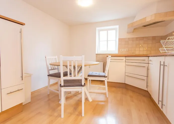 Fullhouse - Halle - Ku15 * Halle (Saale)