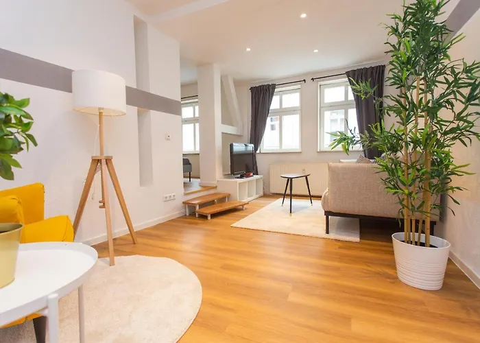 Apartamento Fullhouse - Halle - Ku15 *