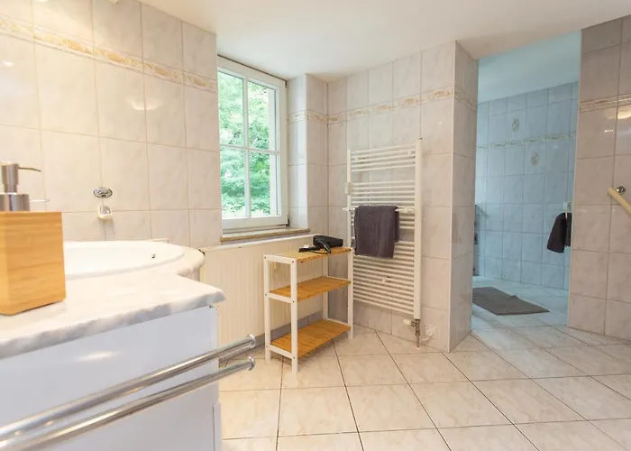 Fullhouse - Halle - Ku15 * Halle (Saale)