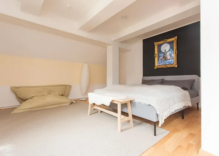 Fullhouse - Halle - Ku15 Halle (Saale)