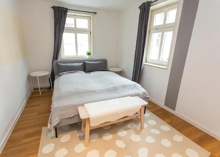 Fullhouse - Halle - Ku15 *