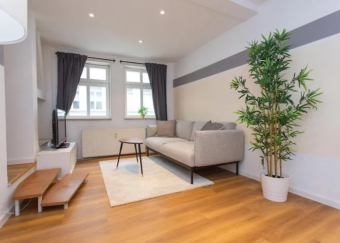 Fullhouse - Halle - Ku15