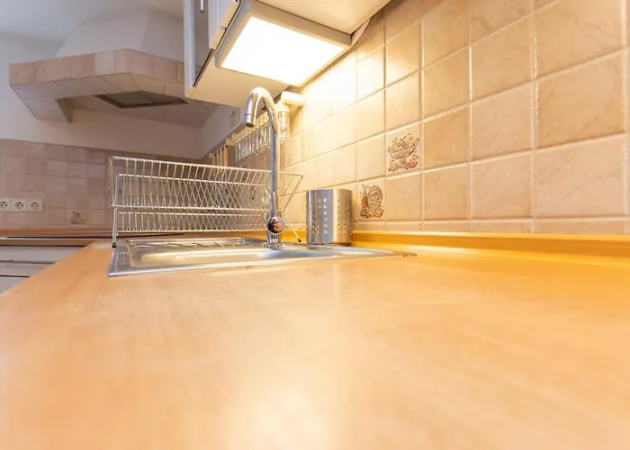 Fullhouse - Halle - Ku15 *